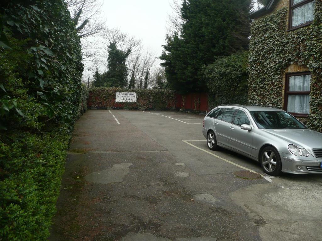 Cottage Guest House Hillingdon Exterior foto